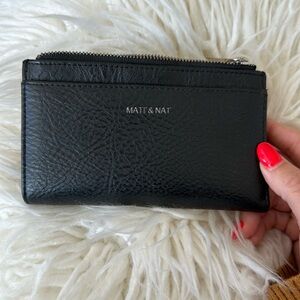 Matt & Nat wallet